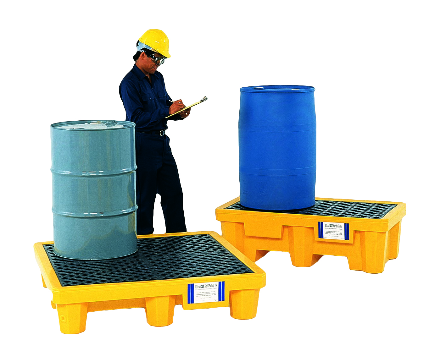 5 Top Reasons to Use Oil bunded Pallets in Hazmat Shipping